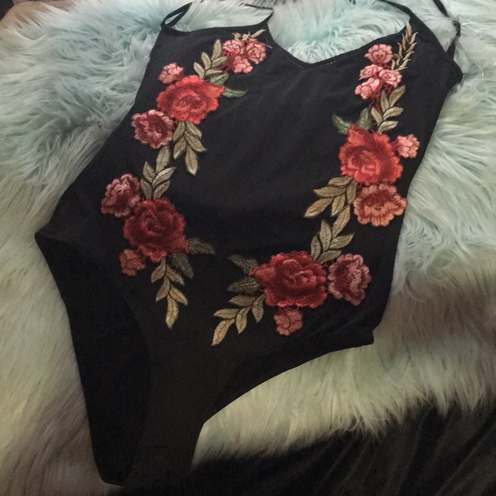 Red Flowers Bodysuit Size Medium